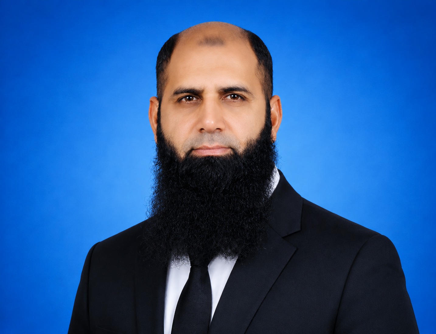 نمبروں کے پیچھے بھاگتی تعلیم اور زندگی سے دور جاتا ہوا طالب علم